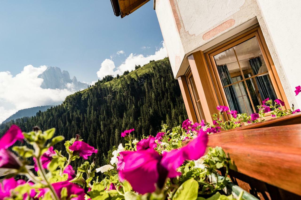 Appartamenti Hetty Santa Cristina Val Gardena المظهر الخارجي الصورة